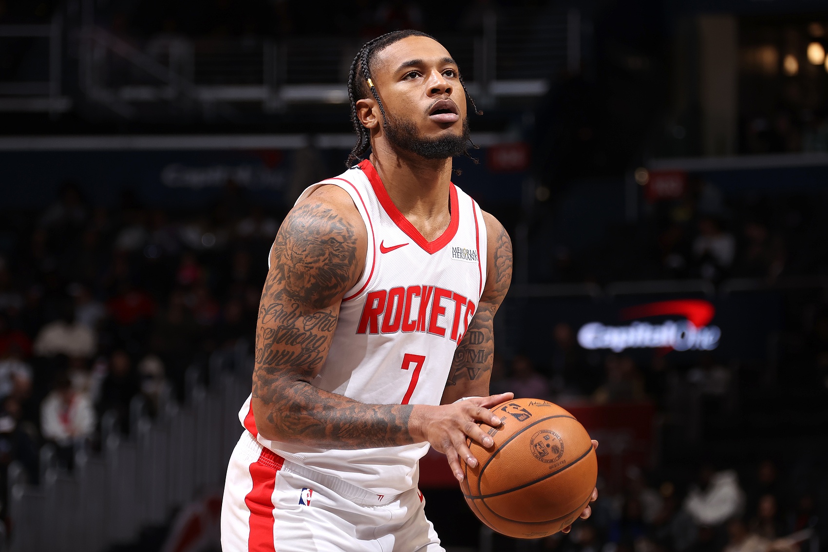 美记：交易得到惠特摩尔比追库明加更合适 给奇才管理层👍点赞