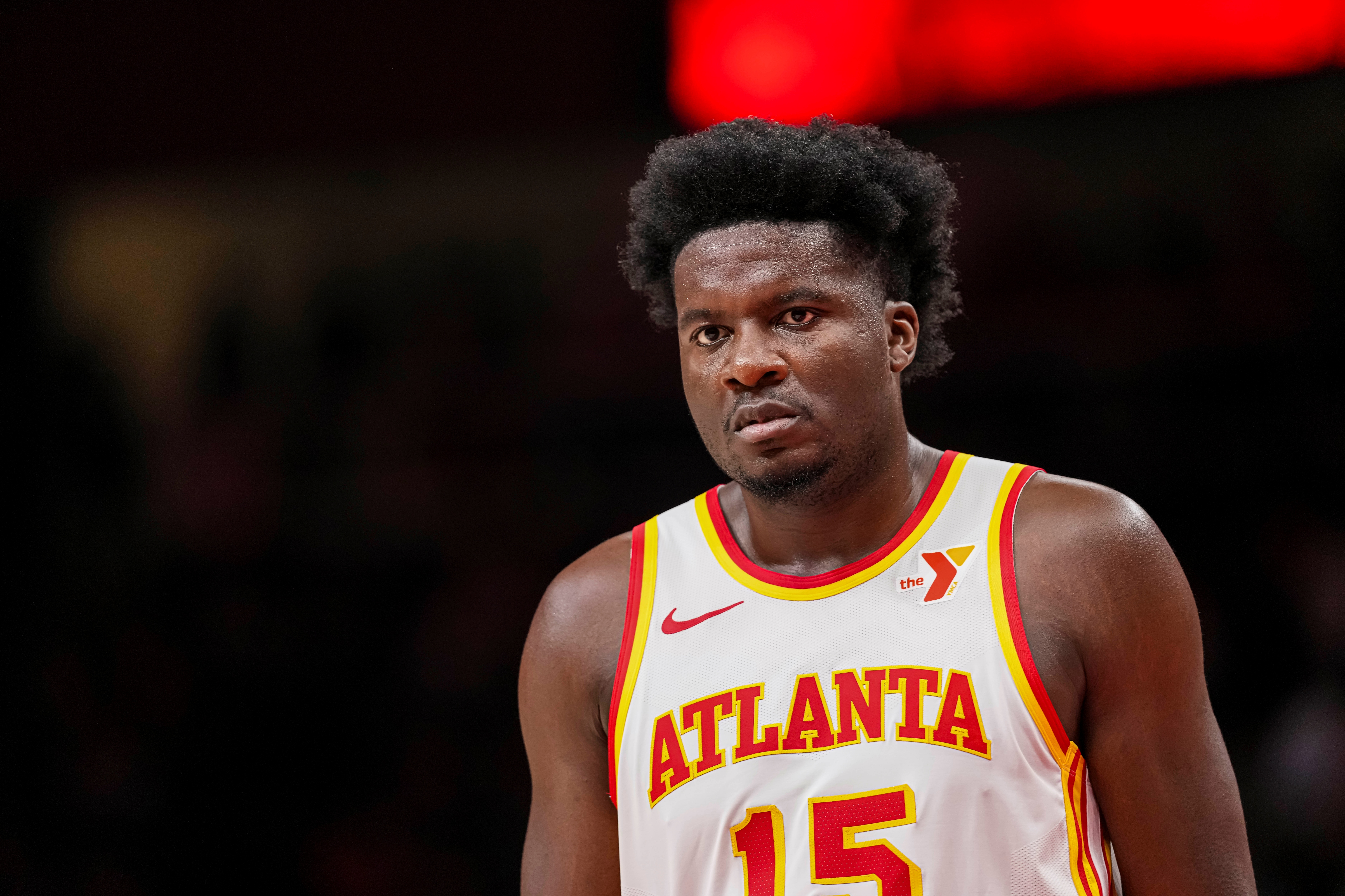 老鹰GM：感谢卡佩拉场上场下所做的一切 祝他在新篇章中一切顺利