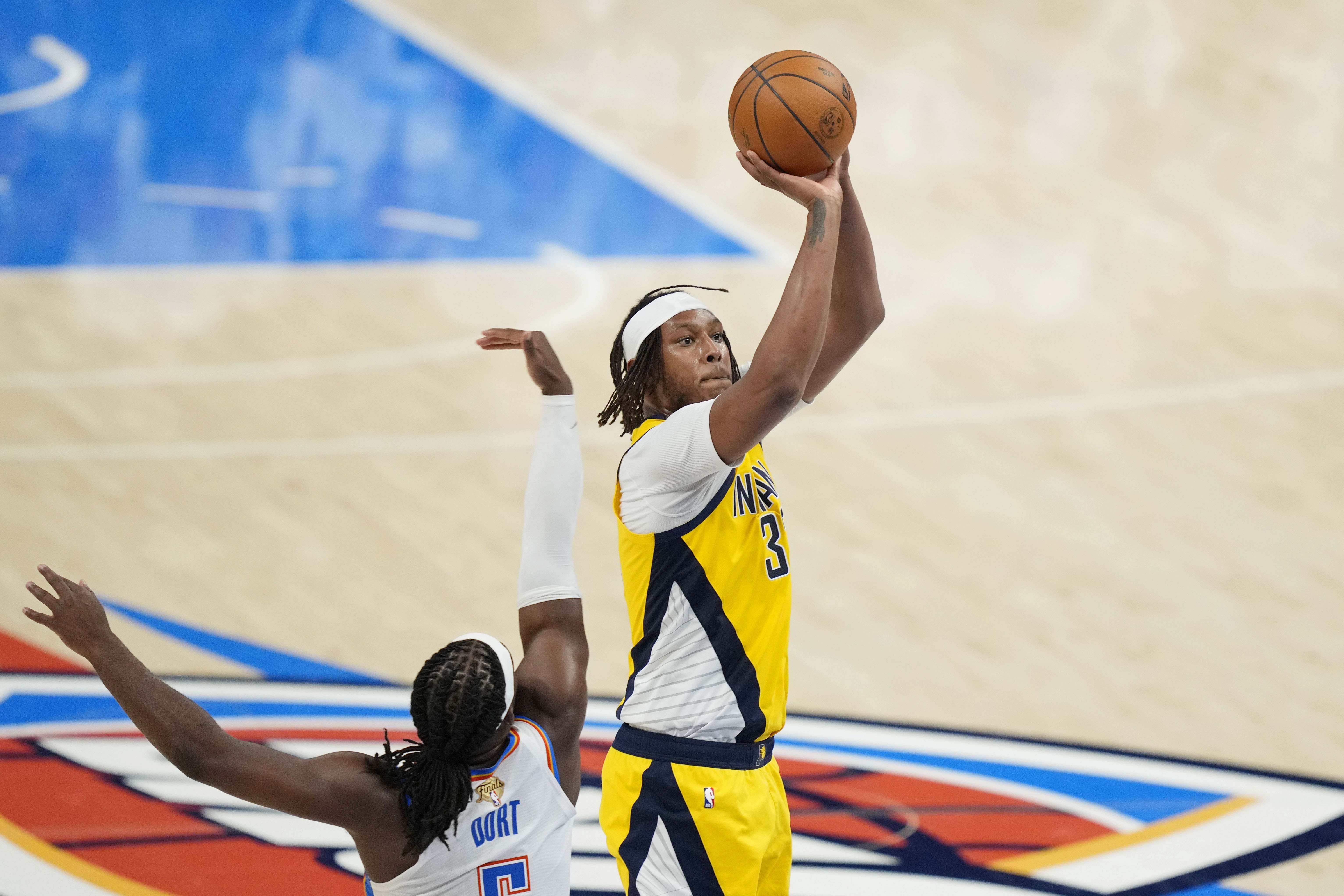 👀步行者总裁：球队准备好为特纳付高昂奢侈税 但他决定签雄鹿