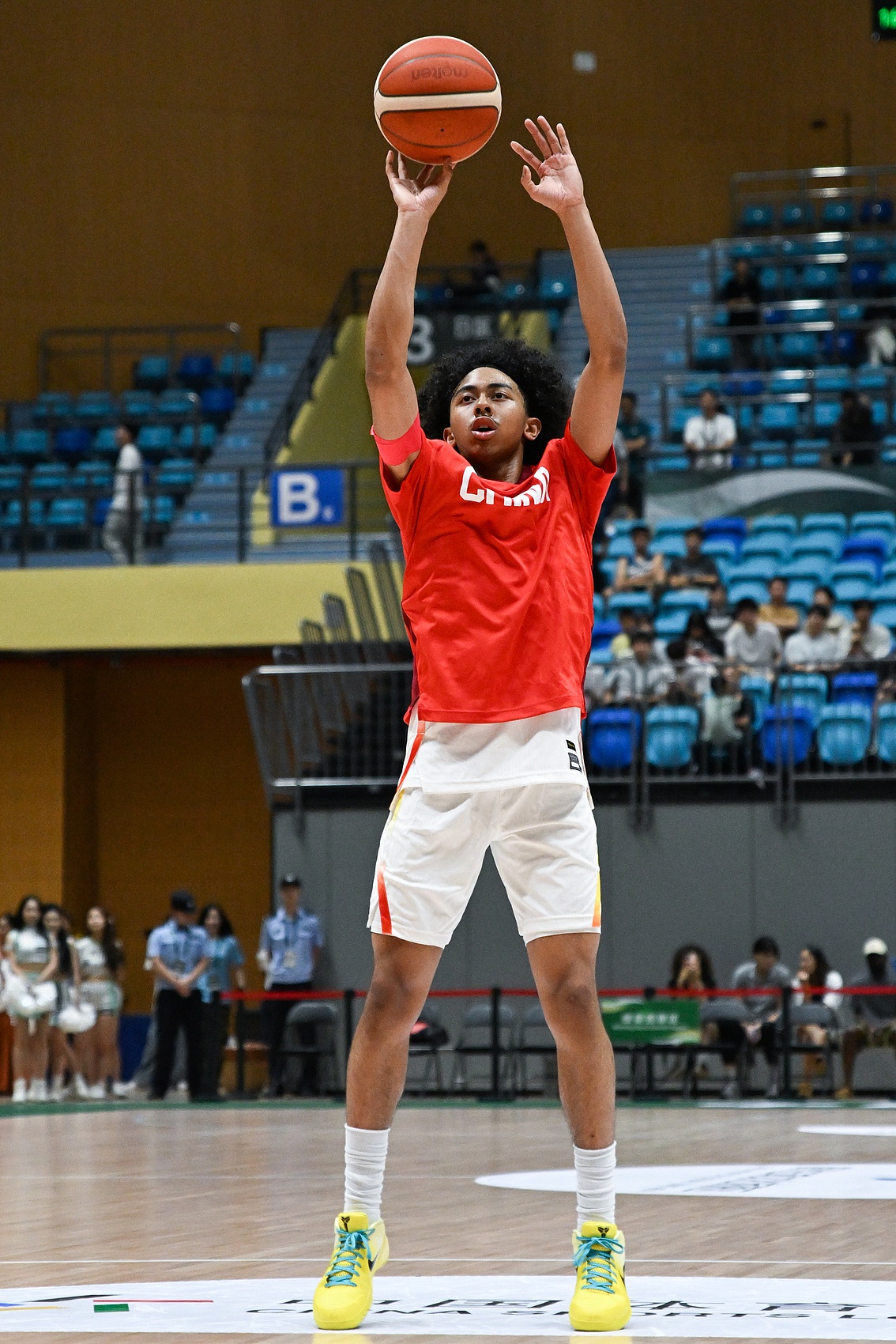 朱正：这一年的变化真是天壤之别 中国 我爱你 我很快就会回来