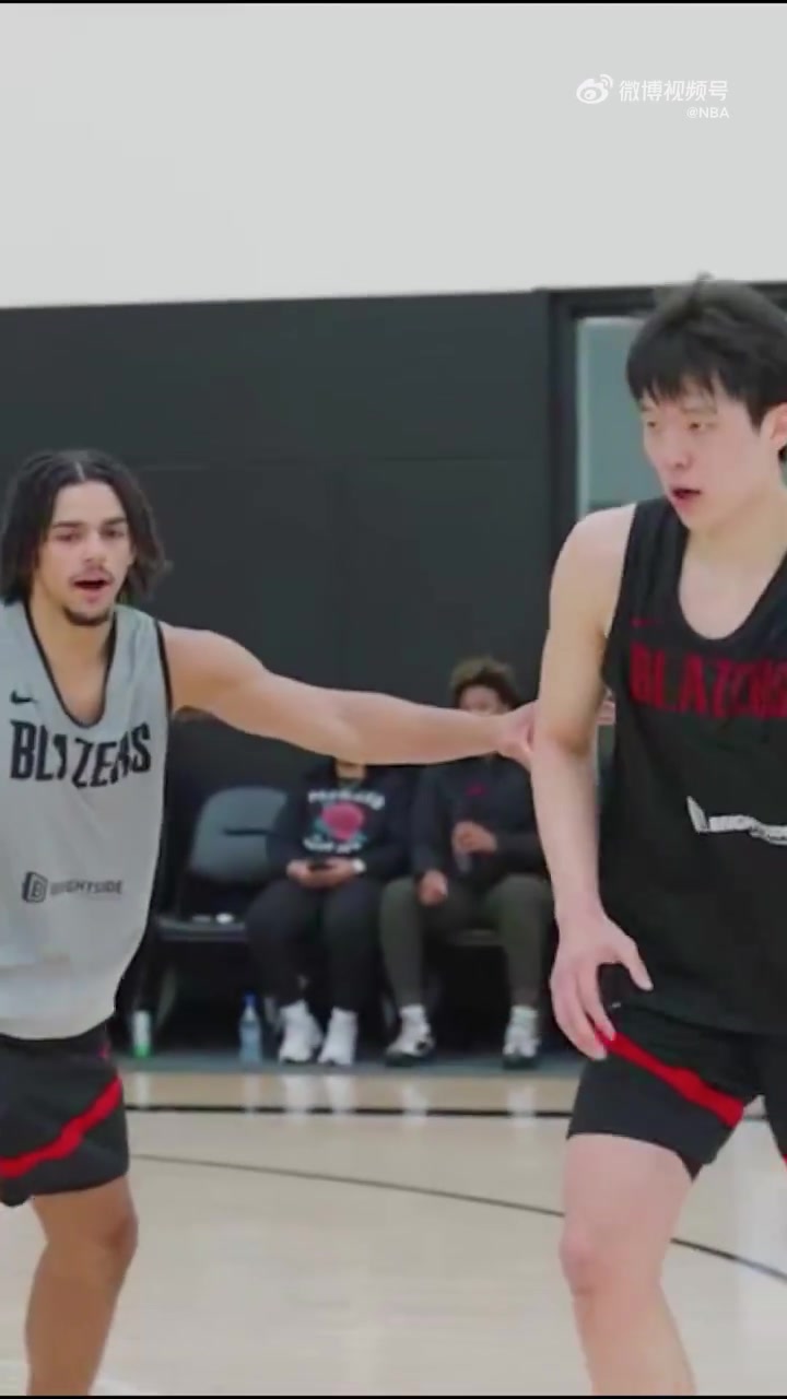 即将打响⏰你最想看小杨在场上展示什么技能？