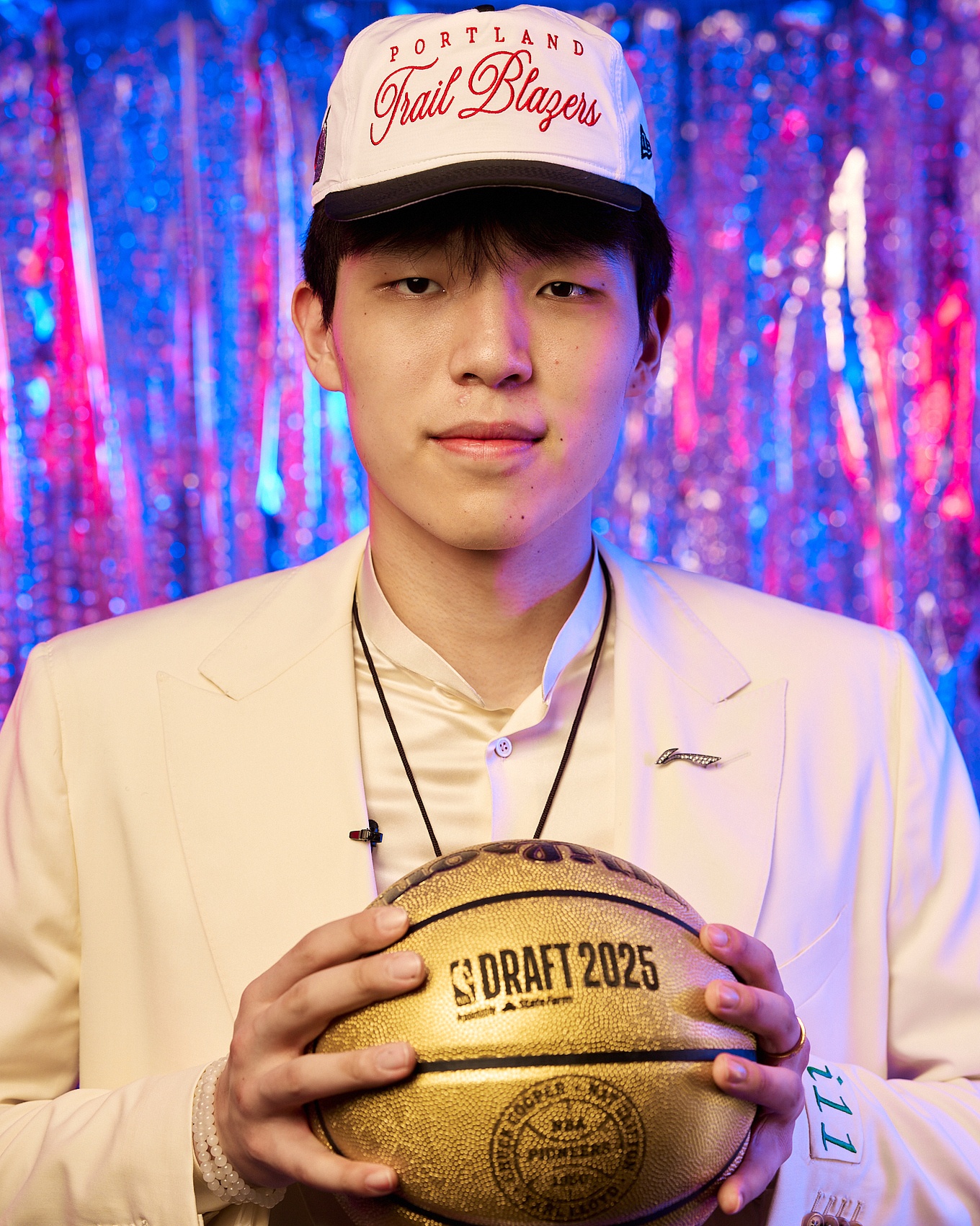 去年跟随中国男篮征战NBA夏联 杨瀚森3场共得26分15板3助12失误