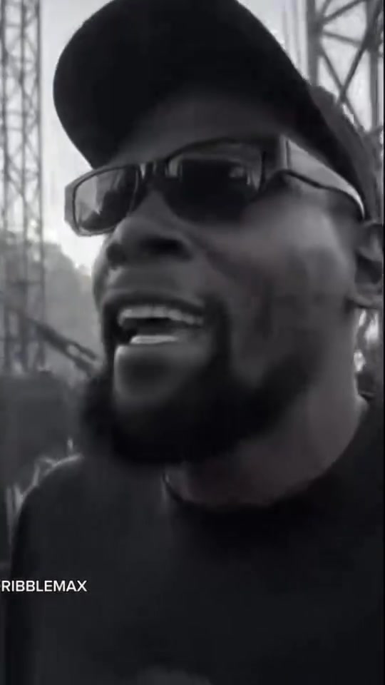 杜兰特和布克一起看演唱会 小帅这迷人的气质真的没谁了🤣🤣