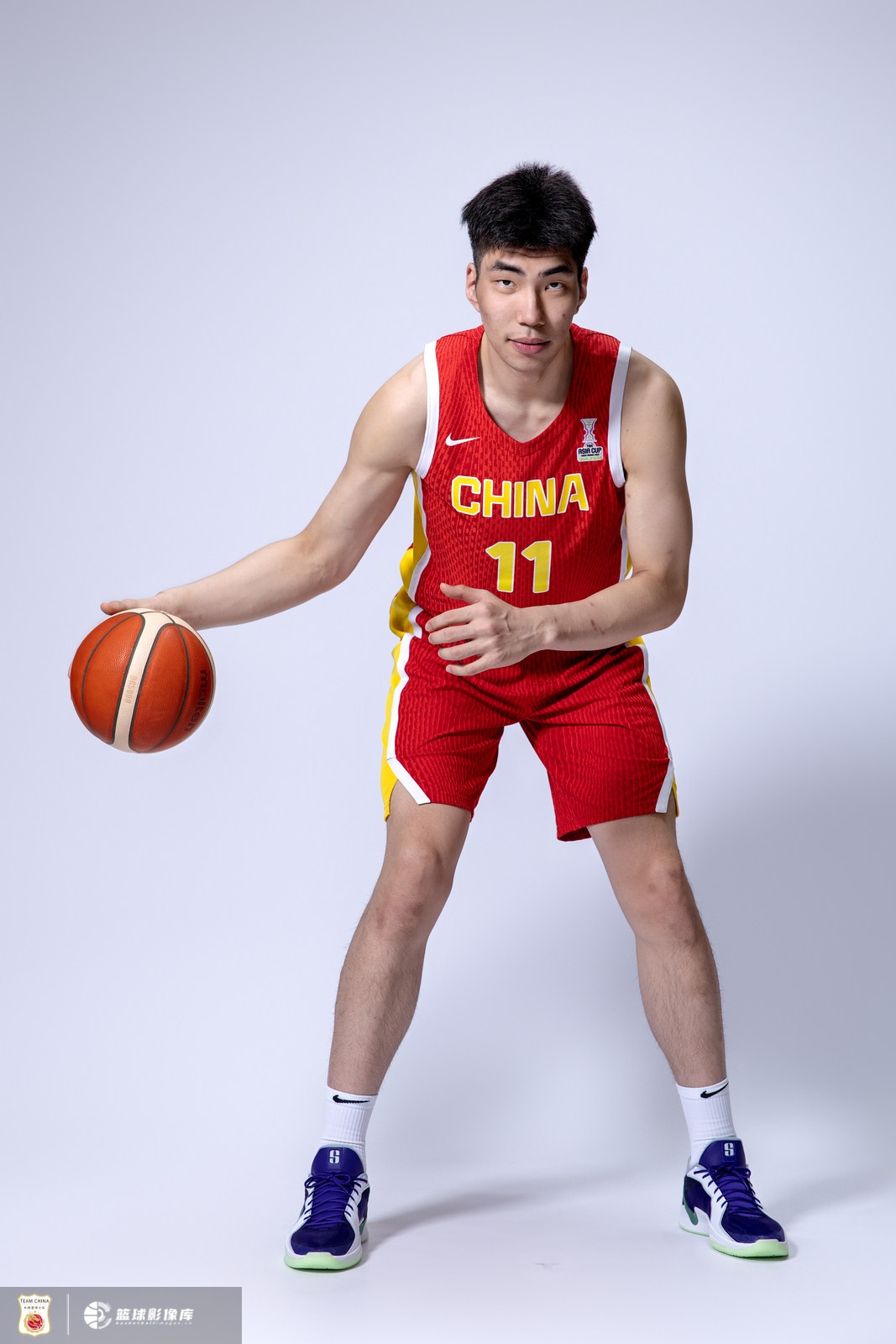 拿下荷兰！中国男篮3人上双：余嘉豪16+10 王俊杰&胡明轩各得13分