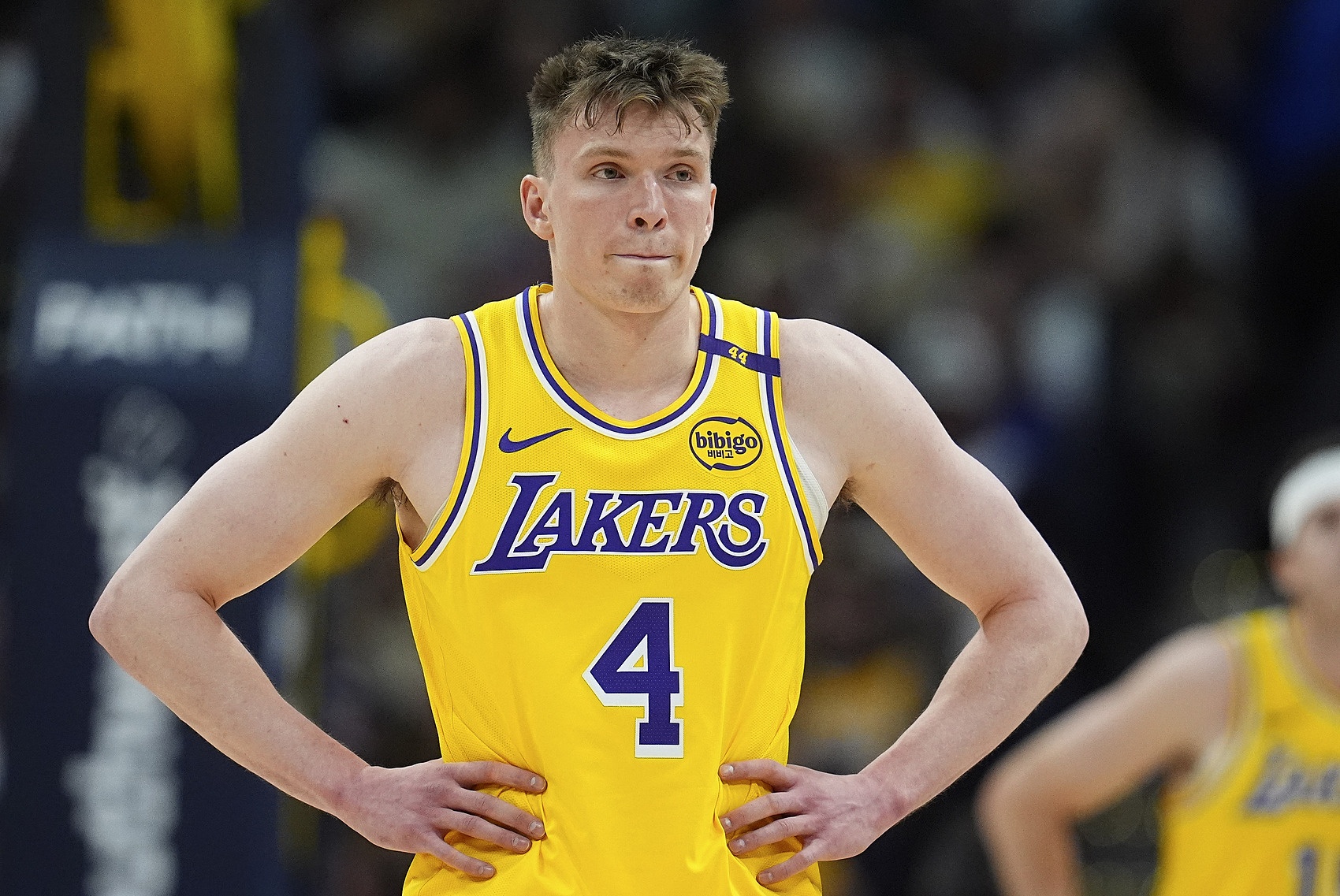 夏联也打不明白😔克内克特6场夏联三分合计38中9 命中率23.7%