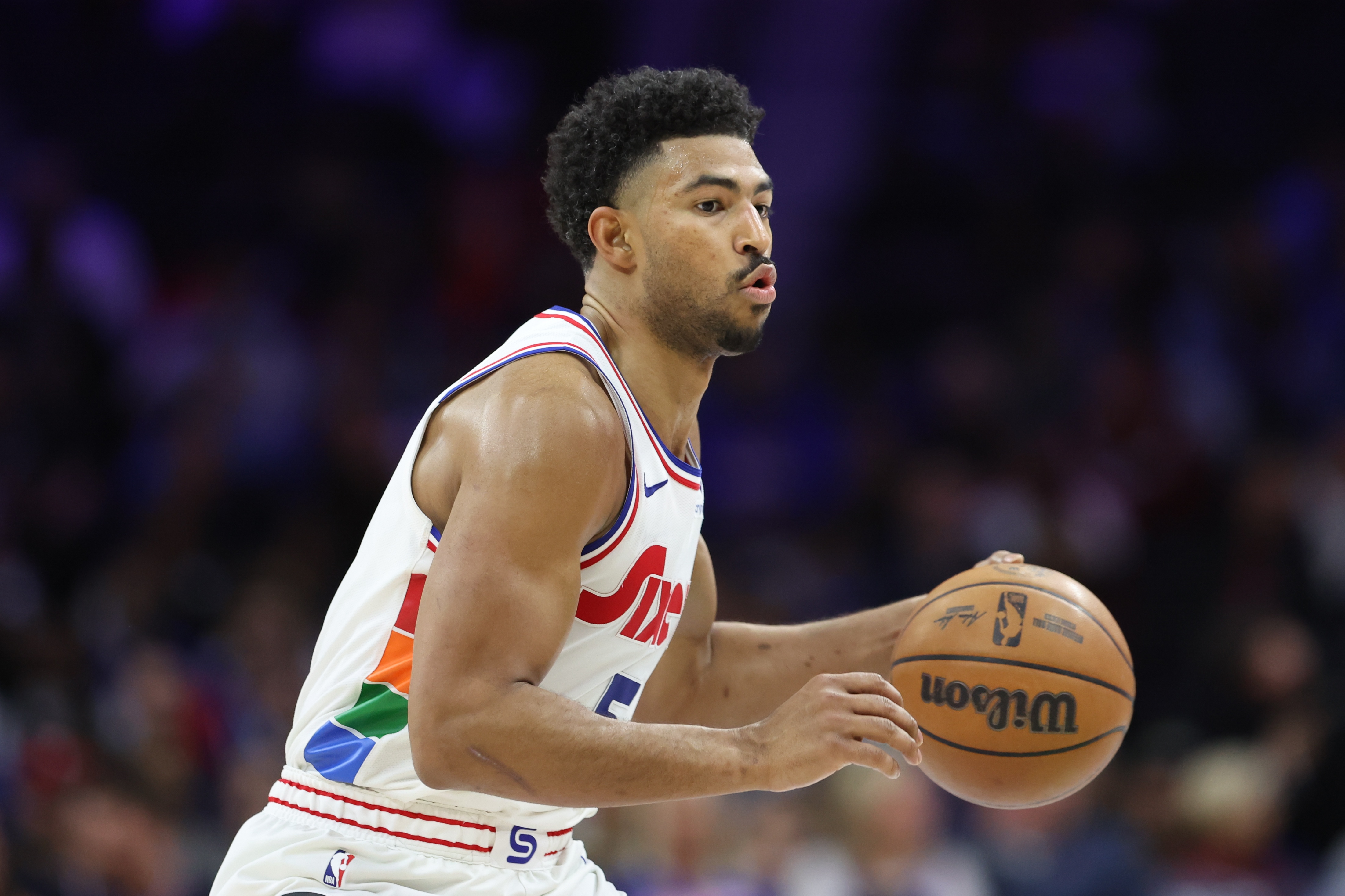 名记：76人和格莱姆斯的谈判进展缓慢 目前预期是双方至少续约3年