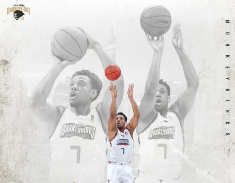 同曦现在没有顶薪球员 给祝铭震开出的年薪要和队内第二相差50万+