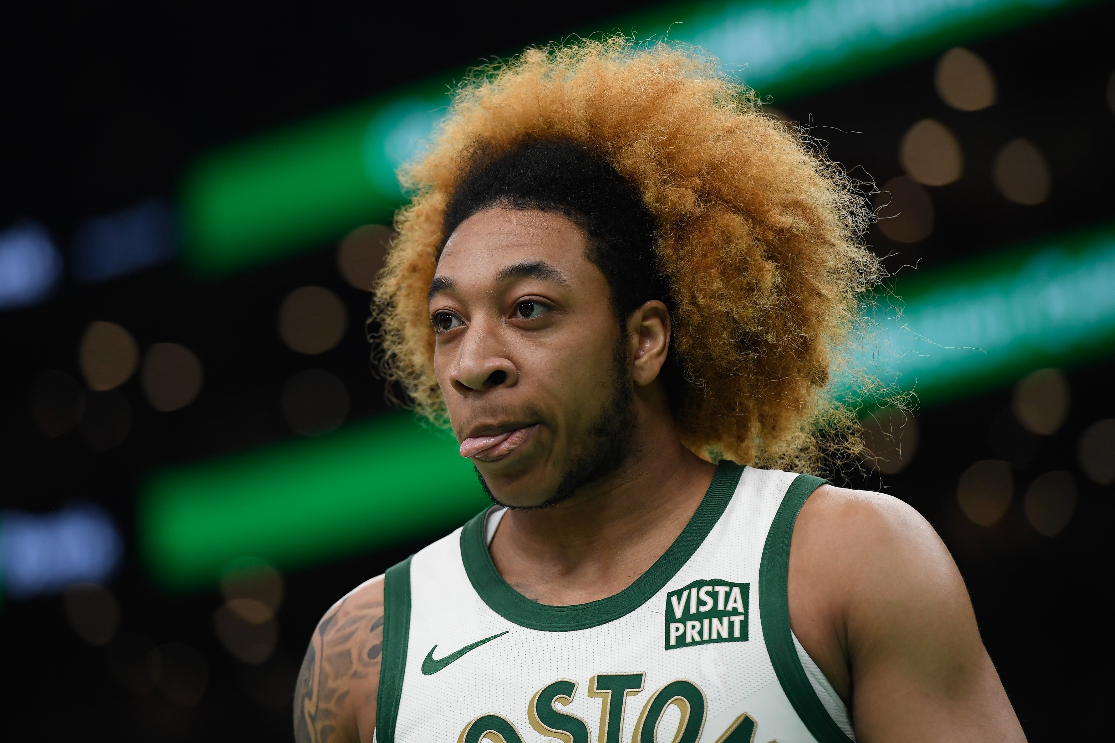 绿军官方：球队已经裁掉最JD-戴维森