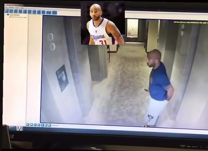 🤢劲大味浓！邓台-琼斯抠屁眼💩闻闻后抹在了墙上