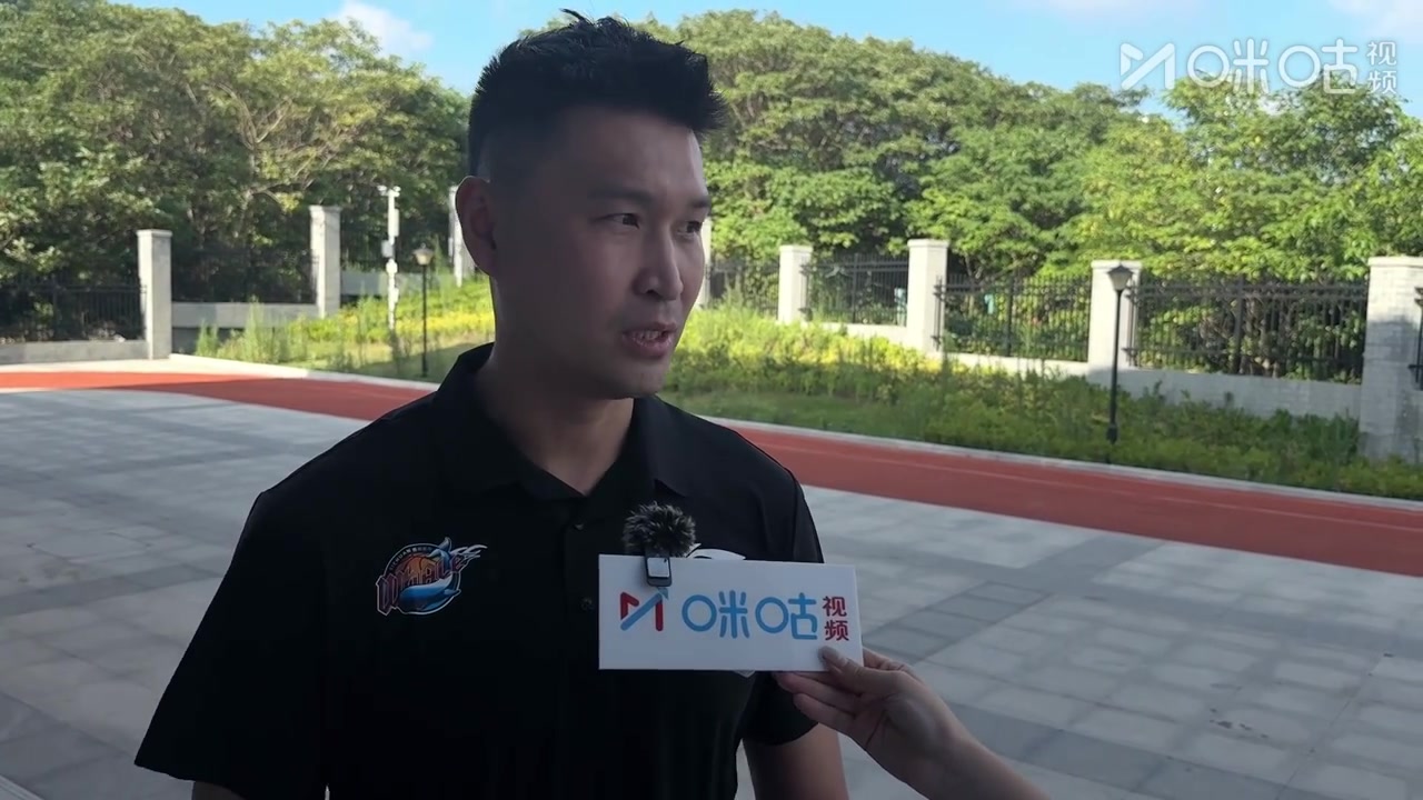 霍楠谈本次CBA选秀：需要的是功能型球员 职业态度是首要考量