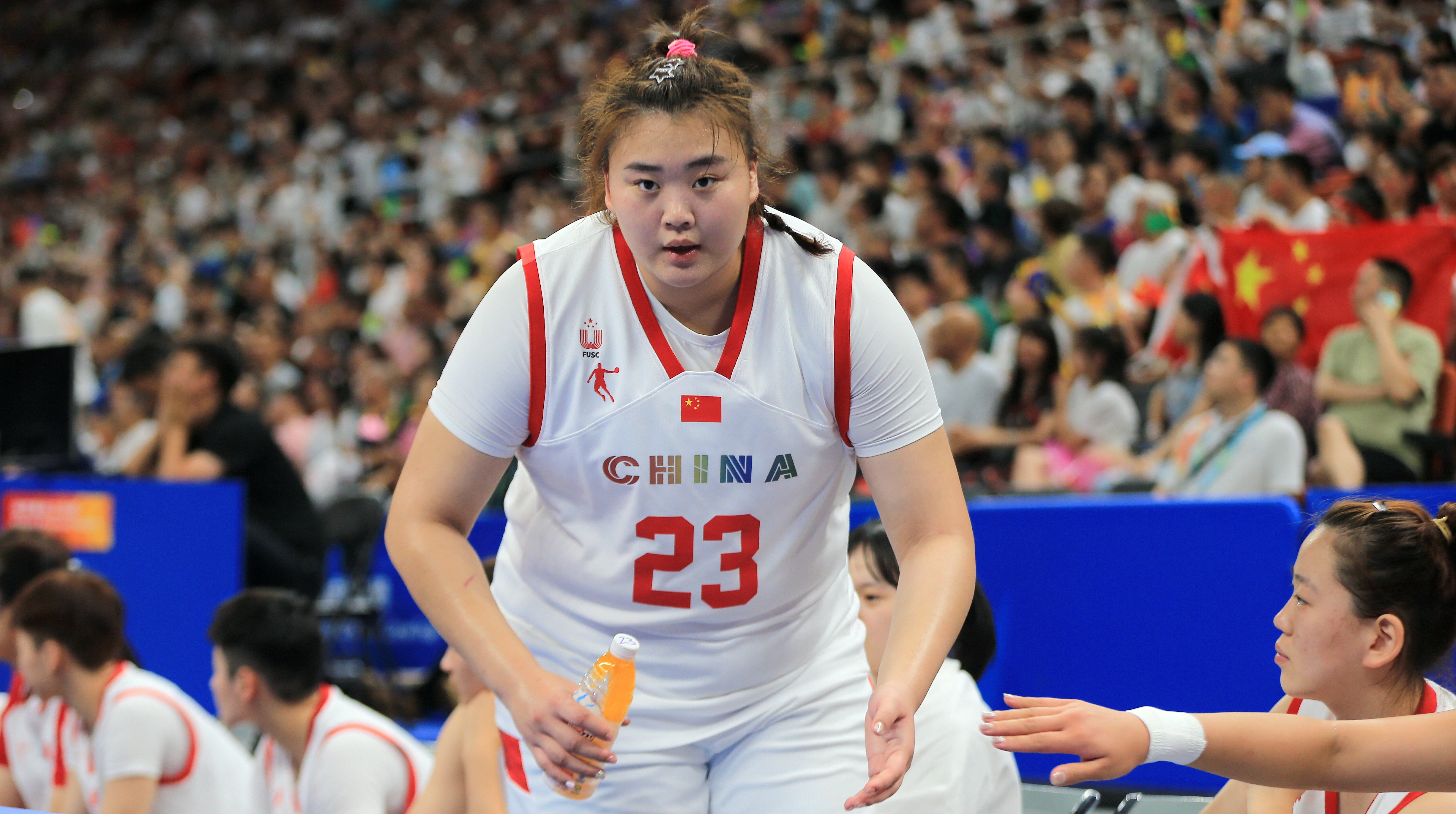 🏀冠军！陈玉捷19分 中国大学生女篮力克美国队勇夺大运会金牌