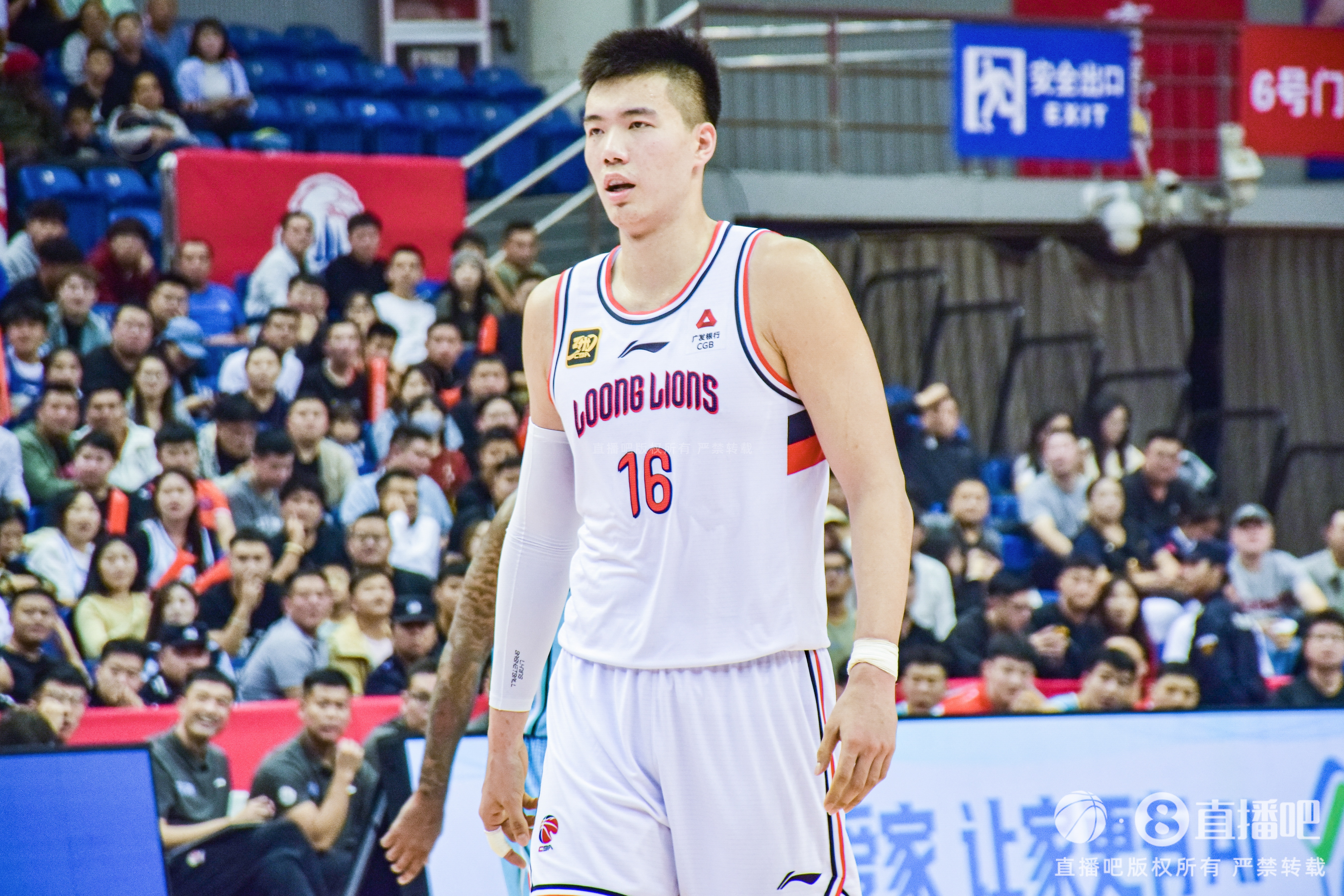 媒体人：焦泊乔自费在马德里治疗 很意外俱乐部与其没什么交流