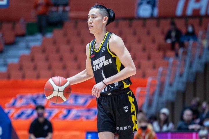 场均12.1分！林书豪弟弟证实获本土球员身份 可为中国台北队出战