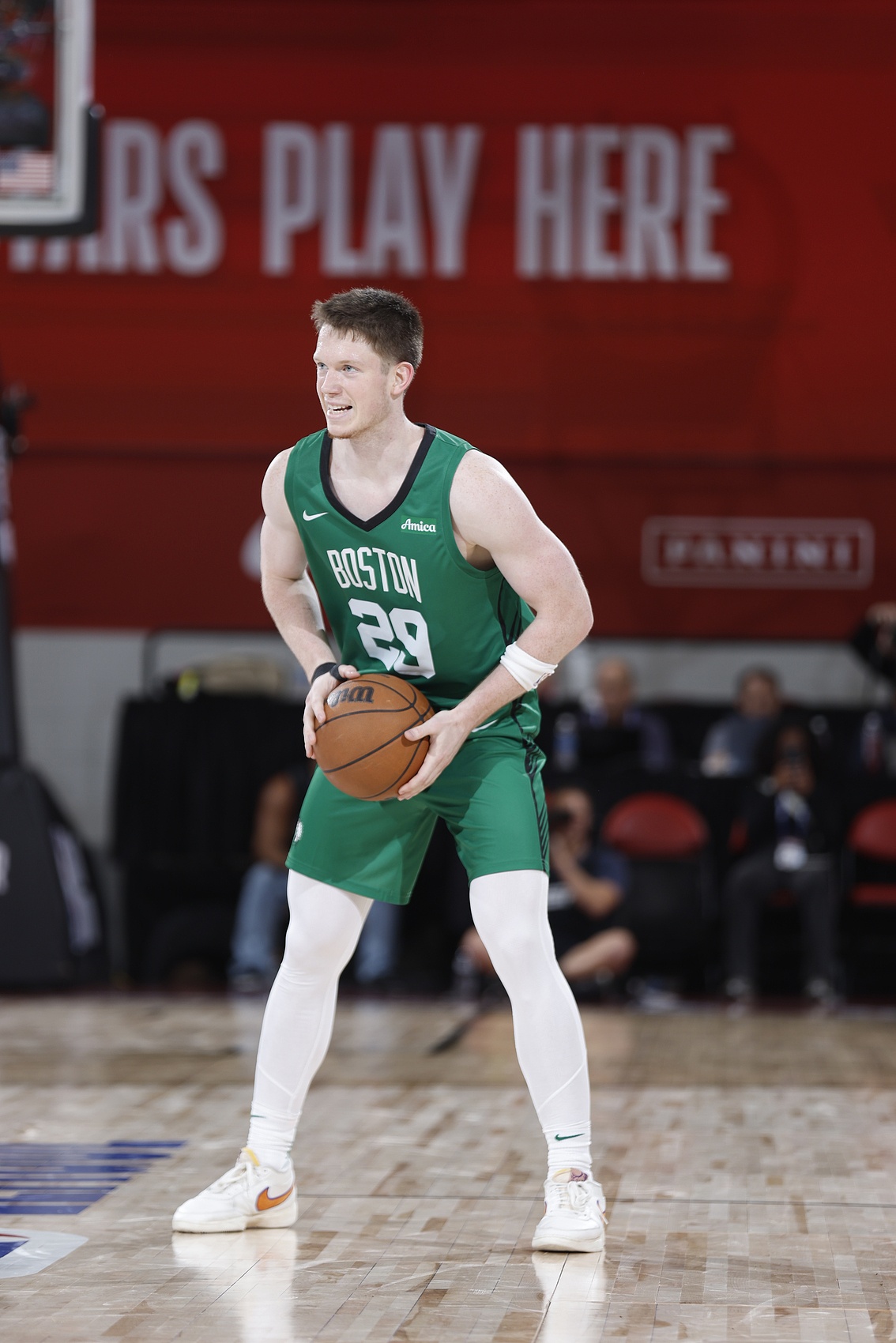 夏联场均5分！绿军官方：球队与57号秀马克斯-舒尔加签双向合同