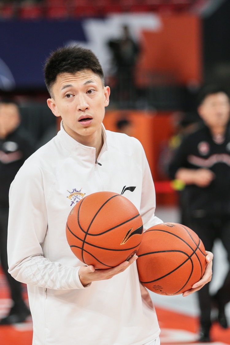 刘晓宇：非常荣幸加入宁波男篮大家庭 新旅途&新身份&新使命