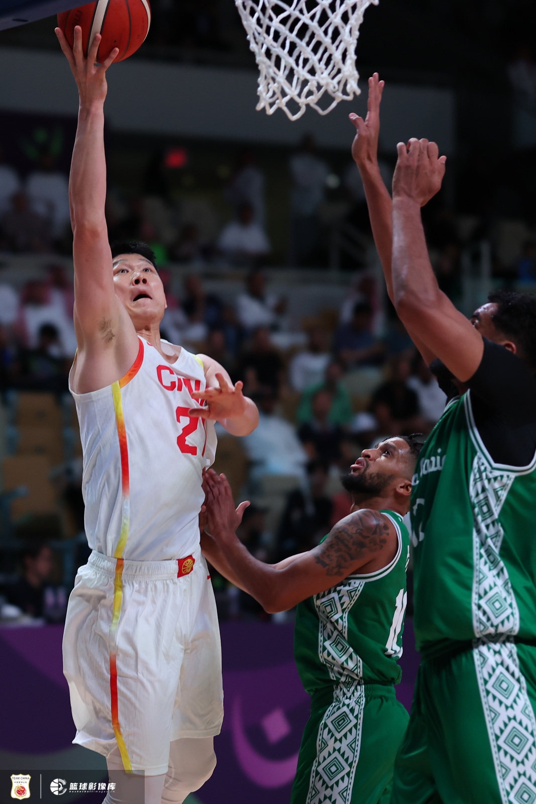 广体：中国男篮虽取亚洲杯开门红 但末节表现难言满意