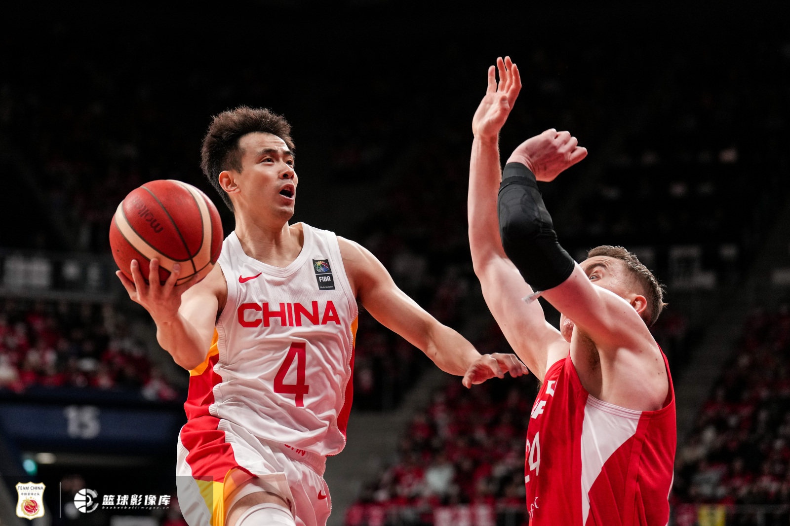 解说中国队后两场小组赛！赵继伟：有机会的话 争取来说场决赛