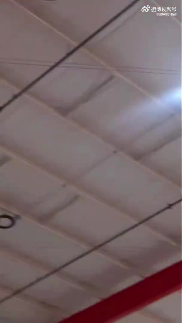 打磨细节苦练终结💪开拓者官博晒斯库特-亨德森休赛期训练动态