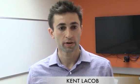 离开父亲的光环！队记：拉科布儿子肯特-拉科布将离开勇士管理层