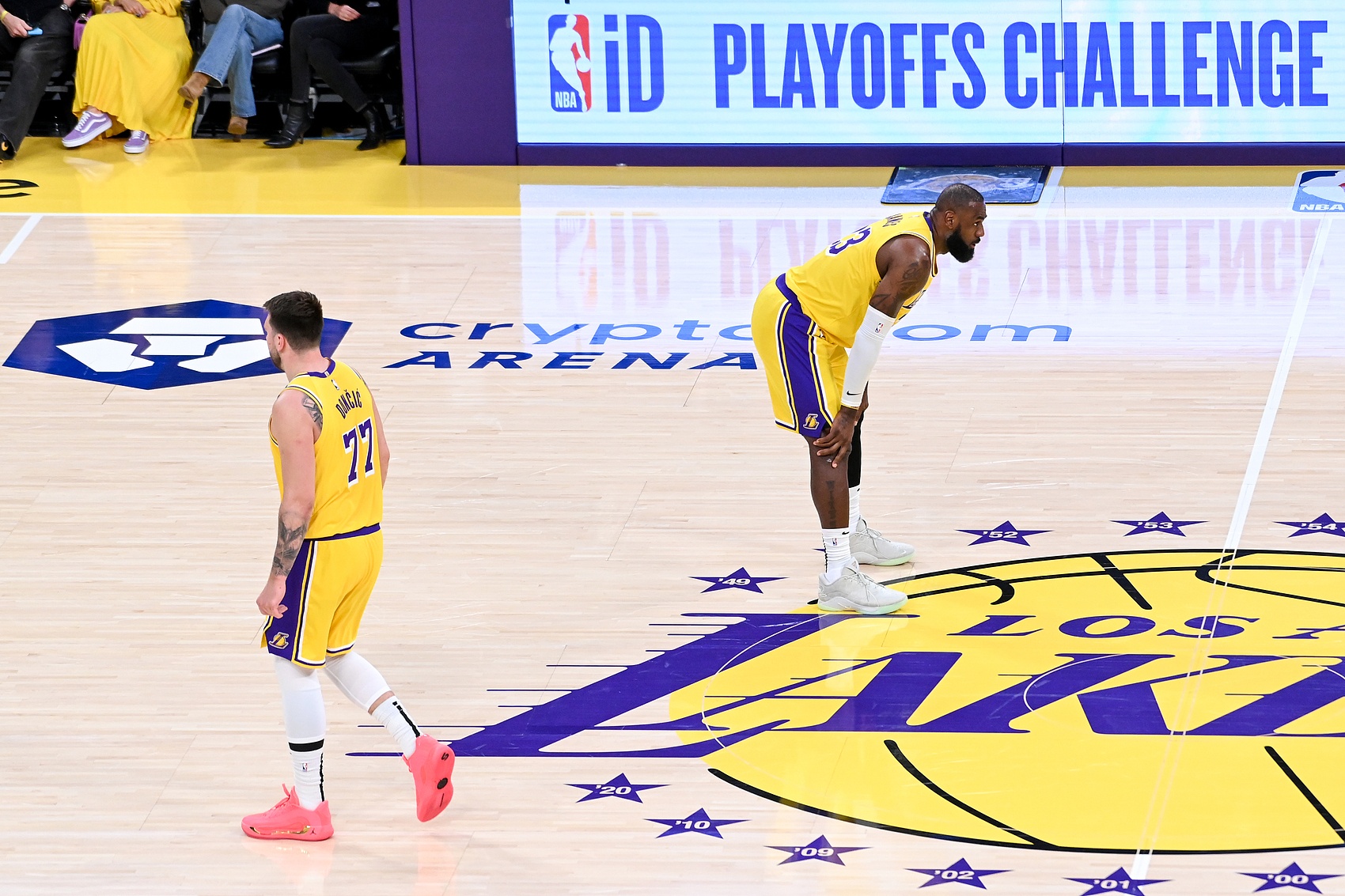 还得是卧湖！开拓者40亿+绿军61亿=百亿湖人