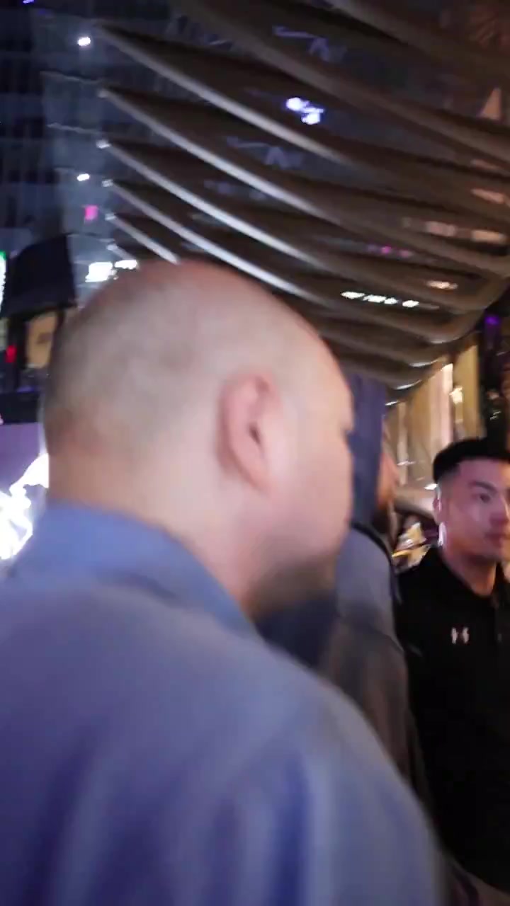 重庆等你!库里:我在中国的粉丝群体是独一无二的 咱们明天见!