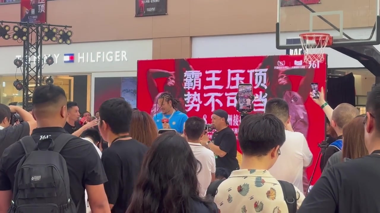 wishtoday你真中!阿隆-戈登中国行郑州站秀河南话:中不中~