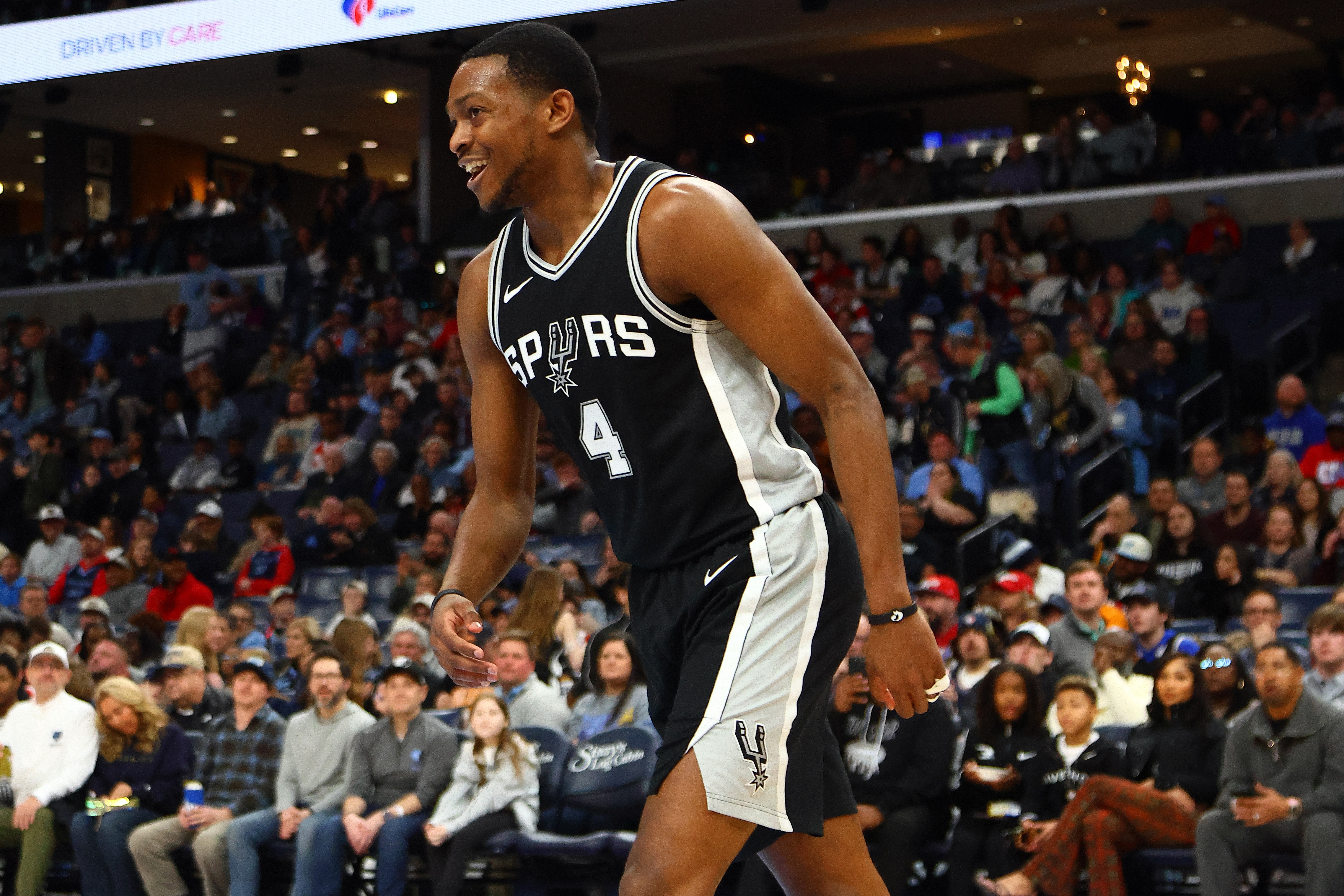 4年2.29亿顶薪！Lowe：喜欢福克斯和马刺的提前续约 他会强势反弹