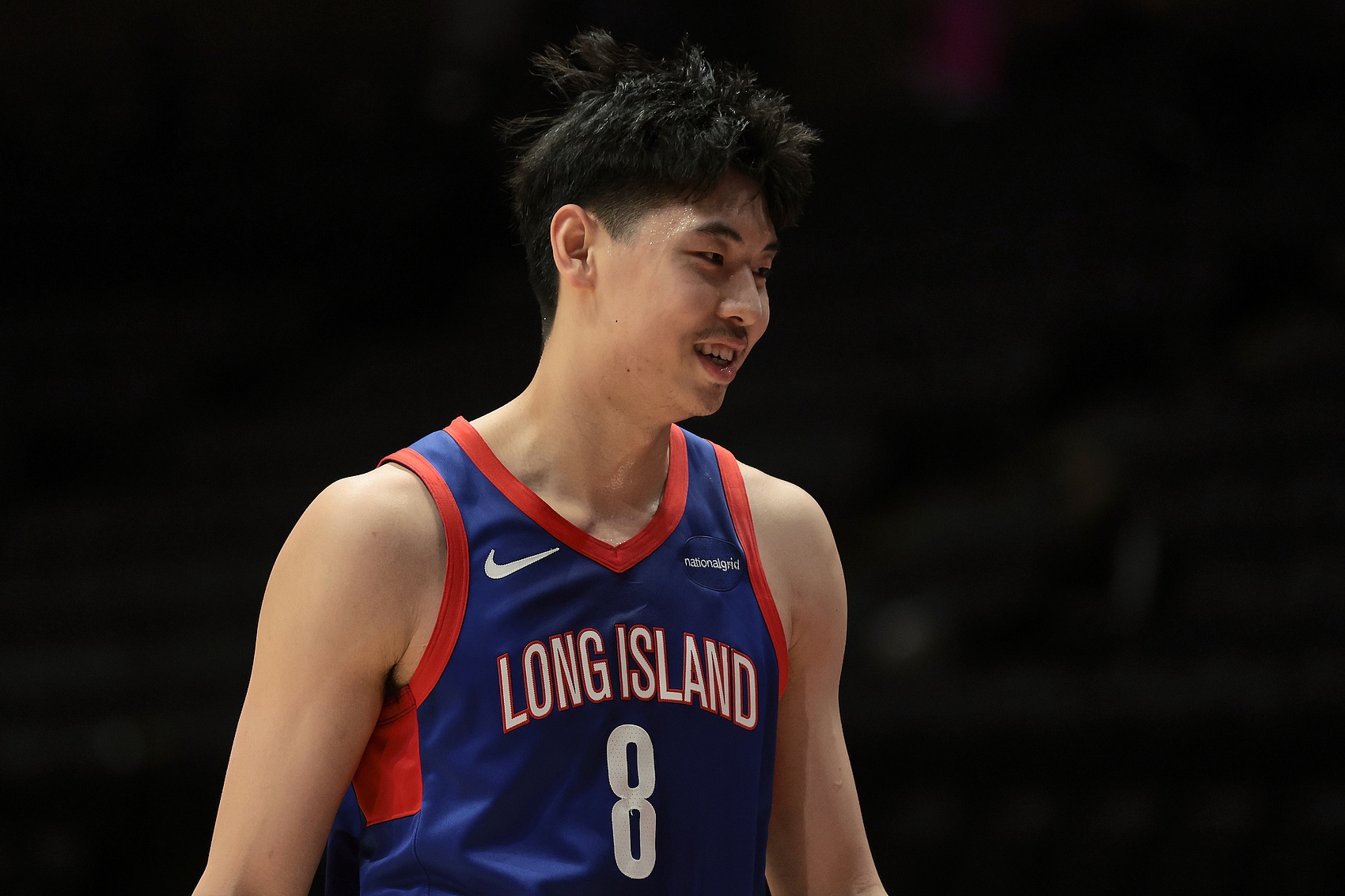 崔永熙：职业运动员都很能睡觉 想问詹姆斯如何瞬间冷静下来入睡