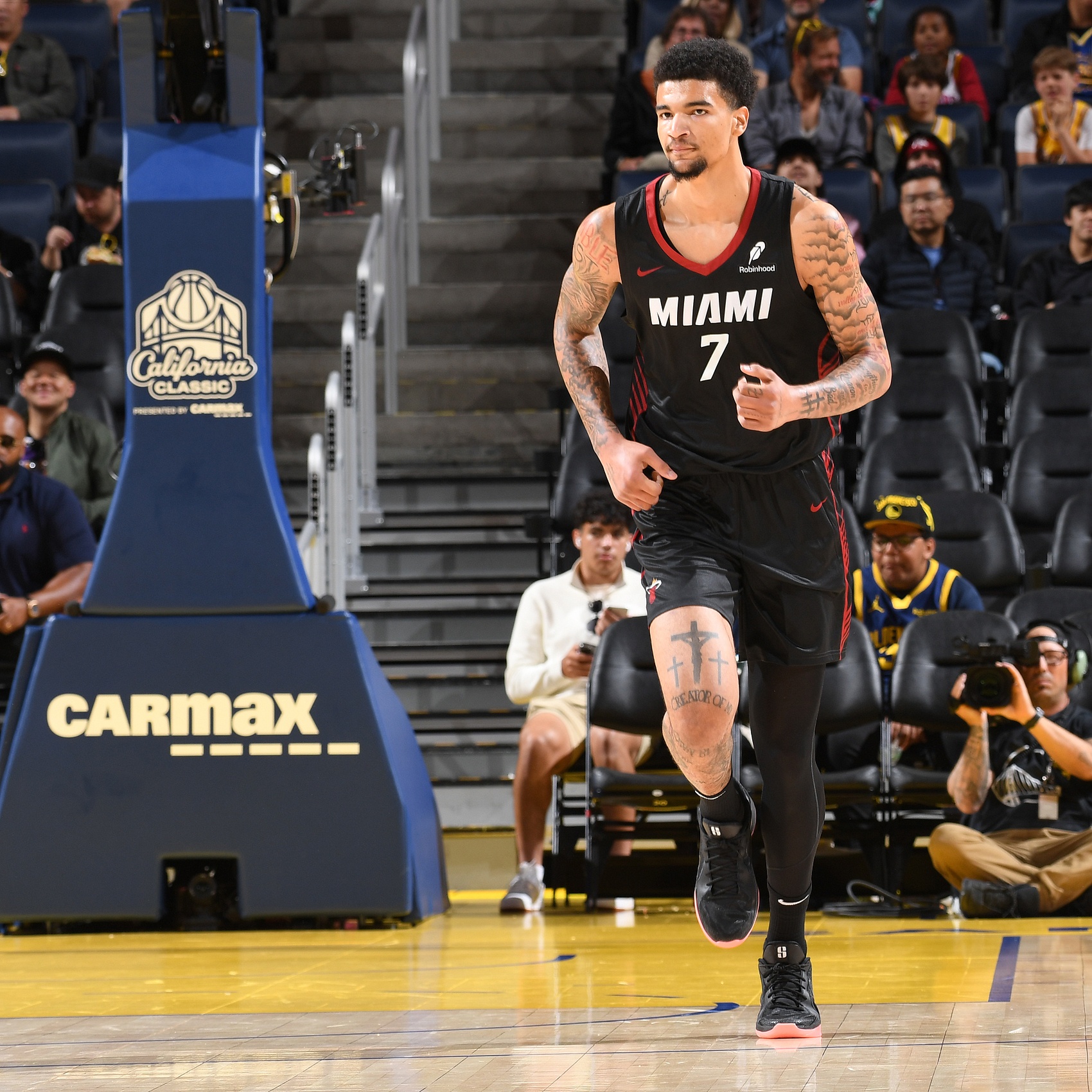 Windhorst：热火将韦尔视为非卖品 哈克斯的表现态度让球队不满