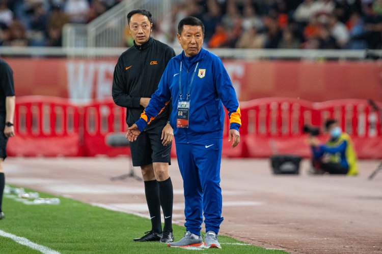 徐江:崔康熙已成为过去式 瓦科不想跟经纪人“大姐”继续合作了
