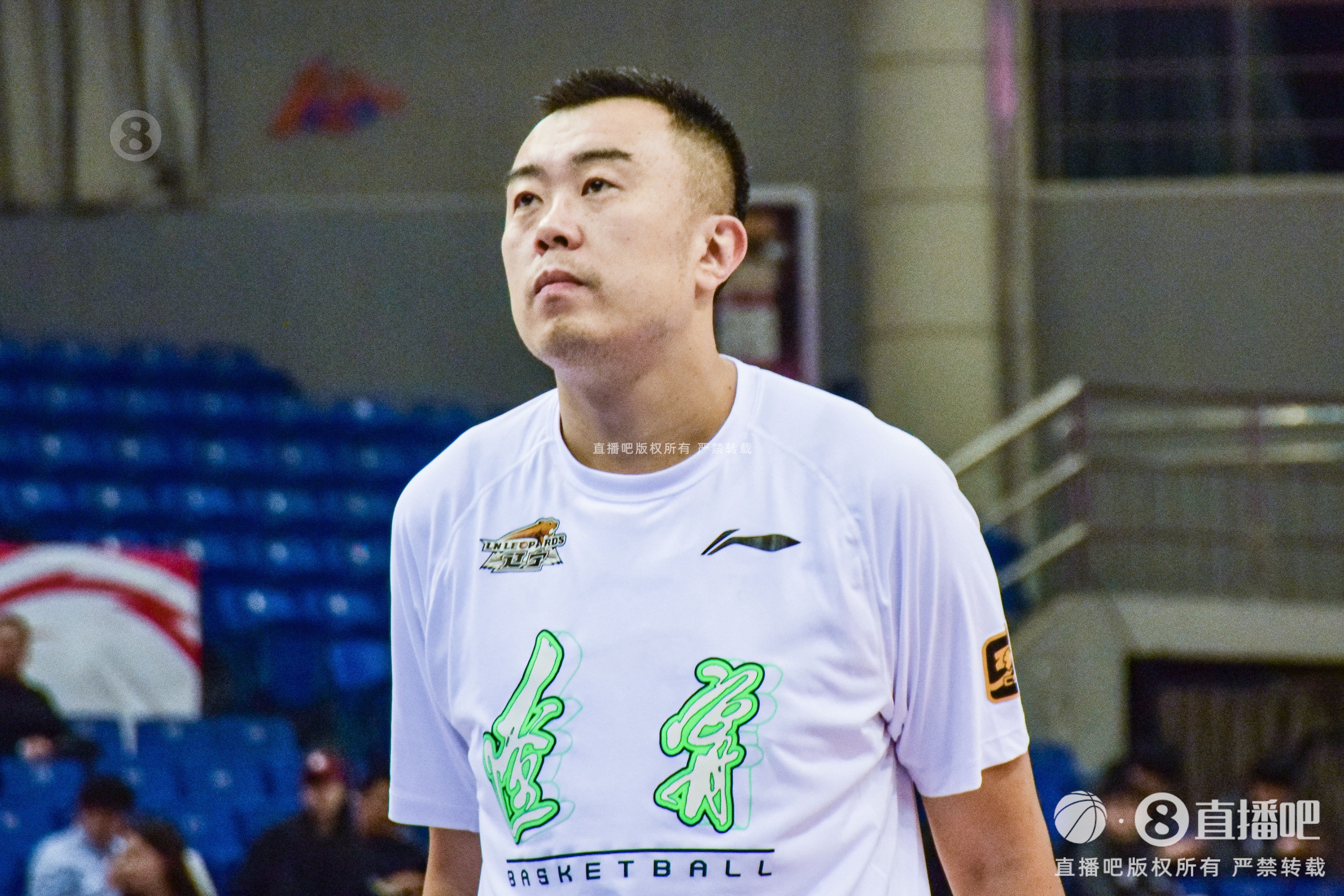 直播吧：辽篮仍在尝试沟通 力争让韩德君打完全运会再退