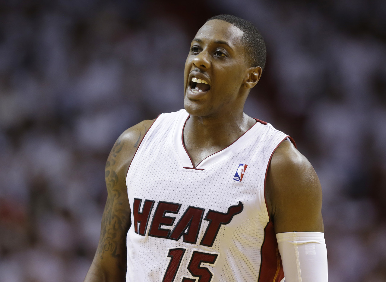 查尔莫斯：不觉得热火文化这个词被过度使用 这是种标准&生活方式