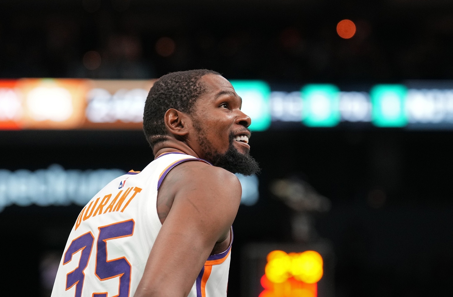 杜兰特：不爽太阳什么都没说就把我摆上货架 勇士确实想得到我