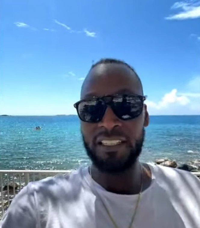 夸梅：喜欢独处来思考人生 不想女友或妻子天天在身边颐指气使