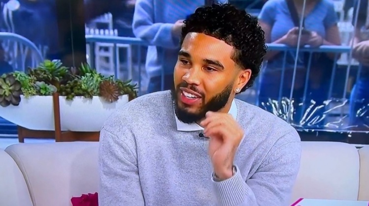 塔图姆：没有关闭新赛季复出的大门 现在每周六练