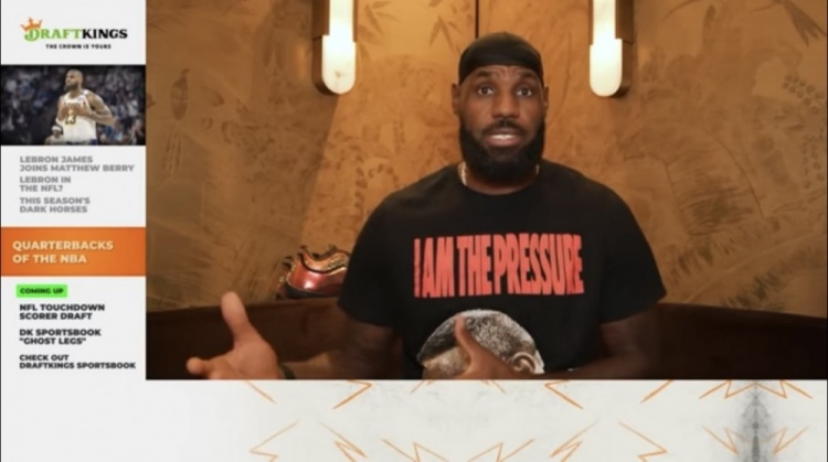 詹姆斯：NFL中最重要的是四分卫 NBA中最重要的球员是更衣室领袖