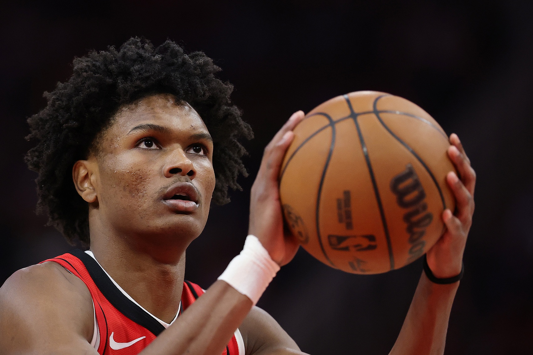 蒂格：我很看好阿门但他没篮儿 而里德-谢泼德是能投篮的