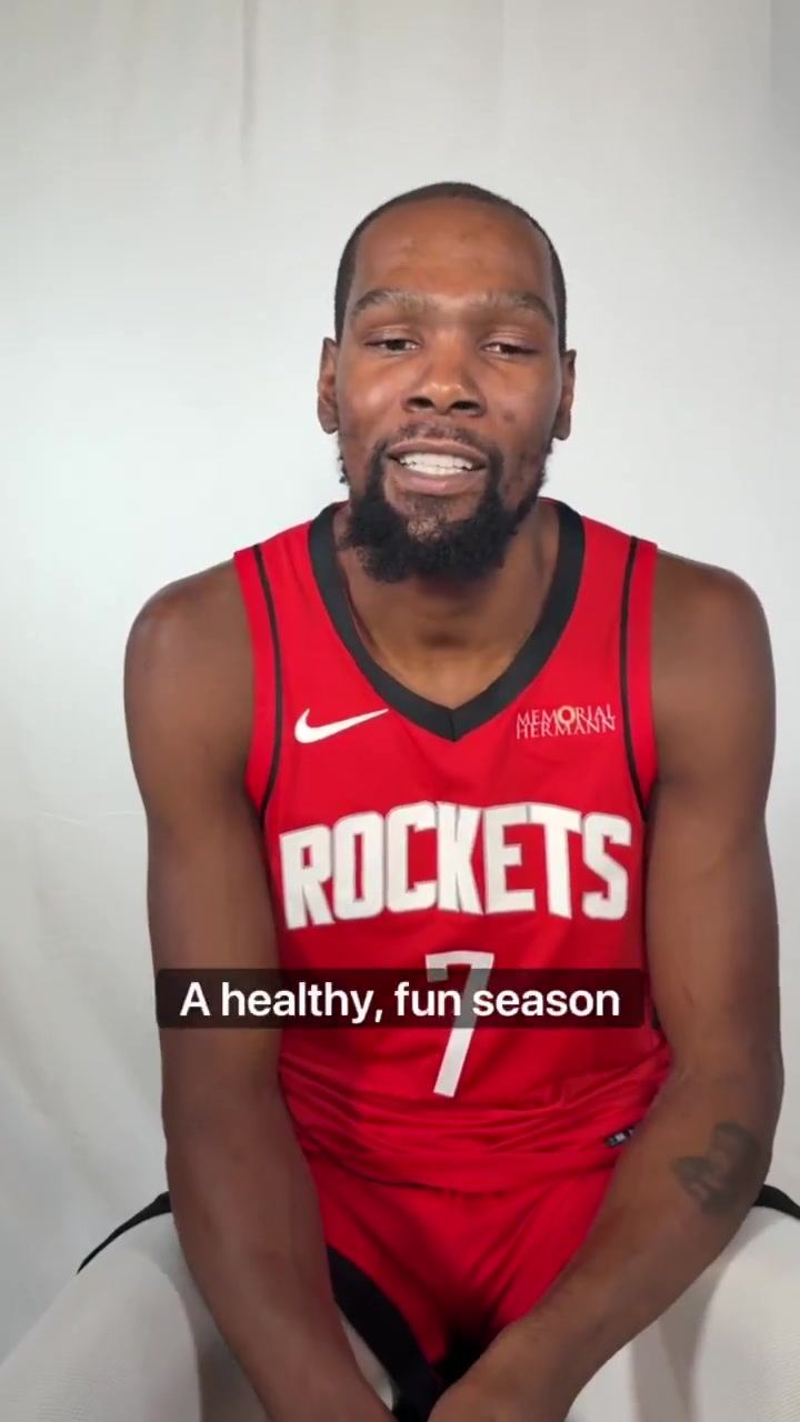 杜兰特谈生日愿望：火箭队迎来一个健康快乐的赛季 全胜无败