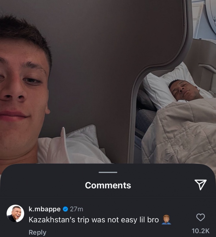 居勒尔晒姆巴佩入睡照，后者回复：这趟哈萨克斯坦之旅可不轻松啊