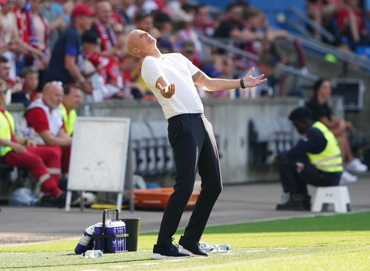 因施耶尔德鲁普和穆帅产生争执，挪威主帅：后者一直是我的榜样