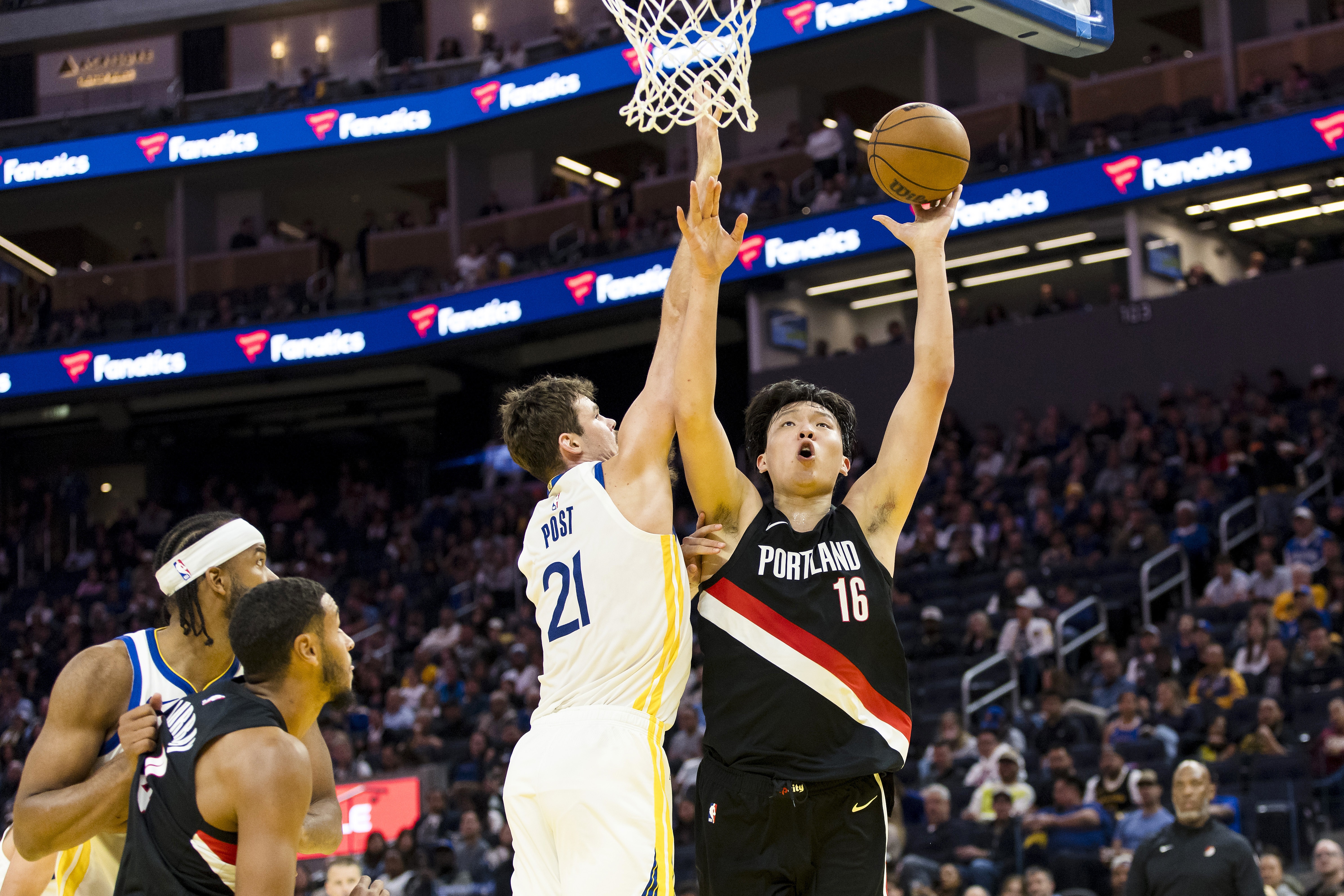 杨瀚森会比你打得更好吗？姚明：我们当然希望一代更比一代强