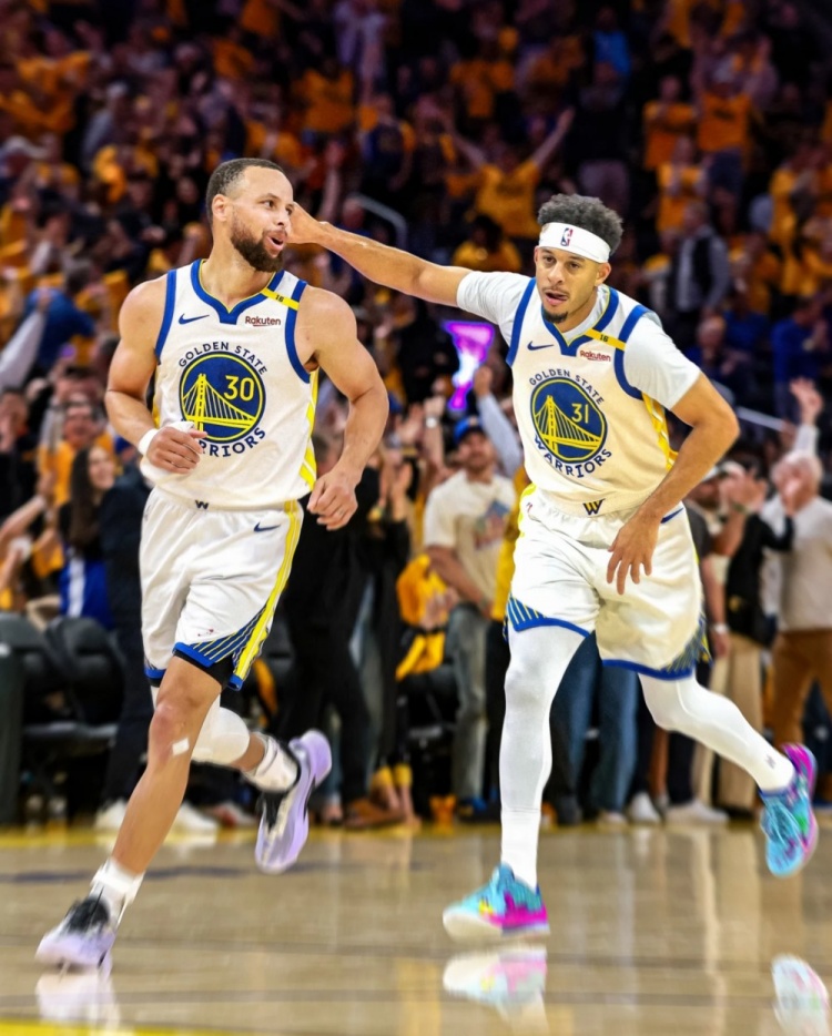 库里晒图欢迎新队友！库里兄弟同框P图 很快就将成真