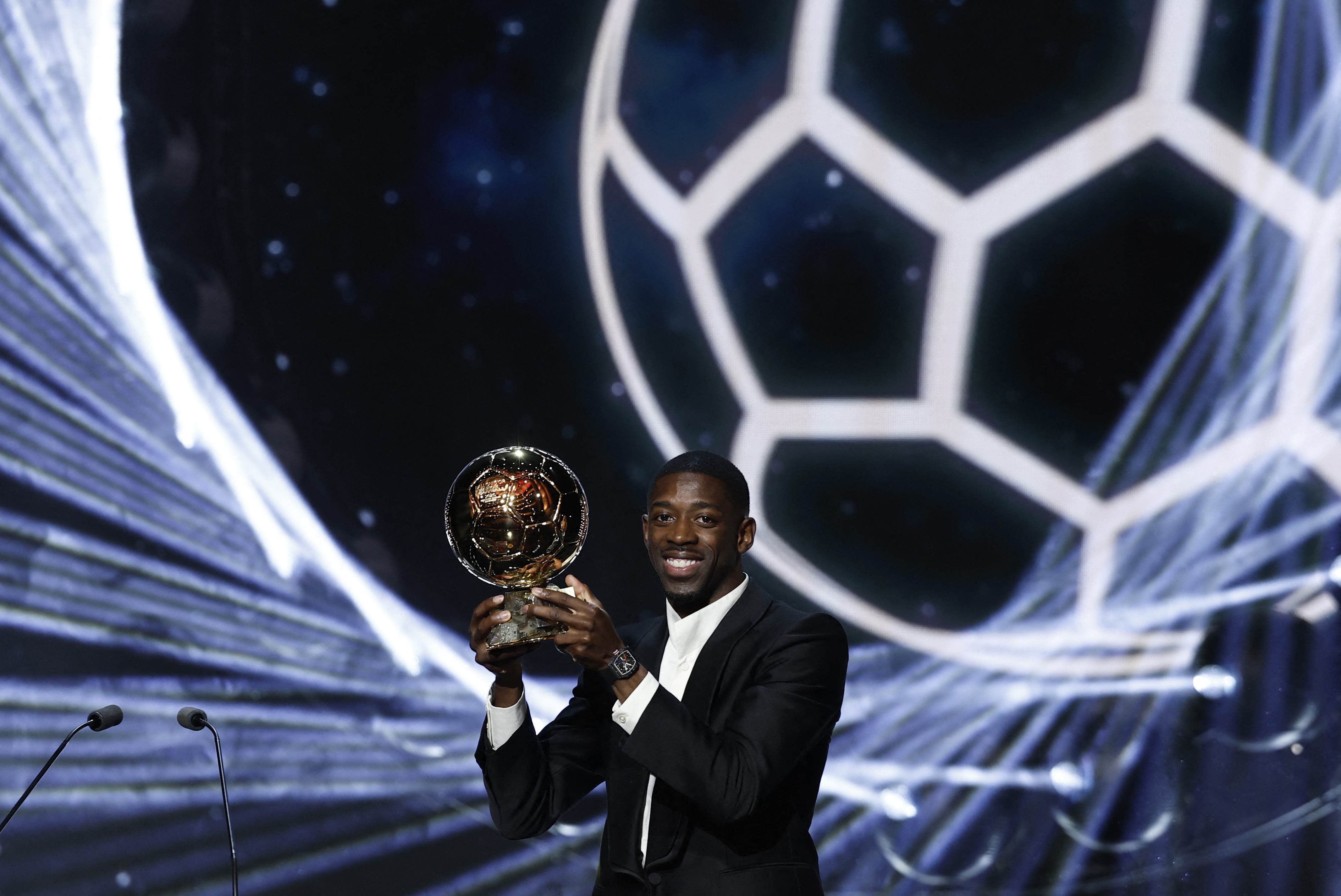 时隔6年再破亿！德转管理员：必须用涨身价庆祝登贝莱荣获金球奖