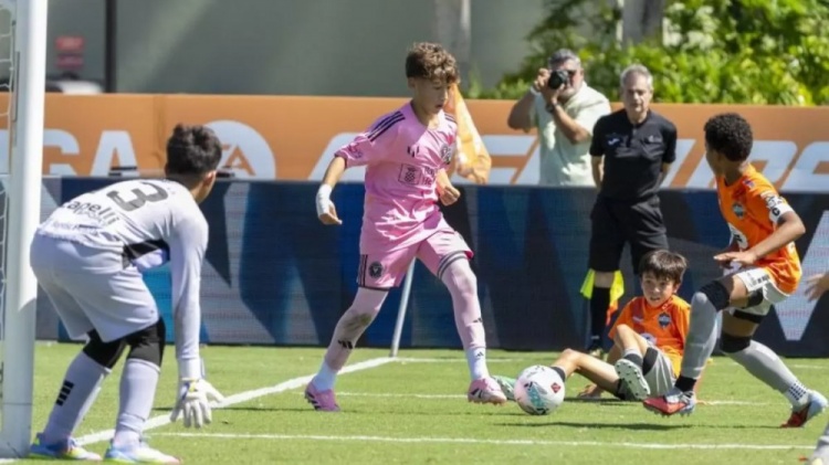 每体：苏亚雷斯之子本杰明表现出色，闪耀西甲未来之星锦标赛