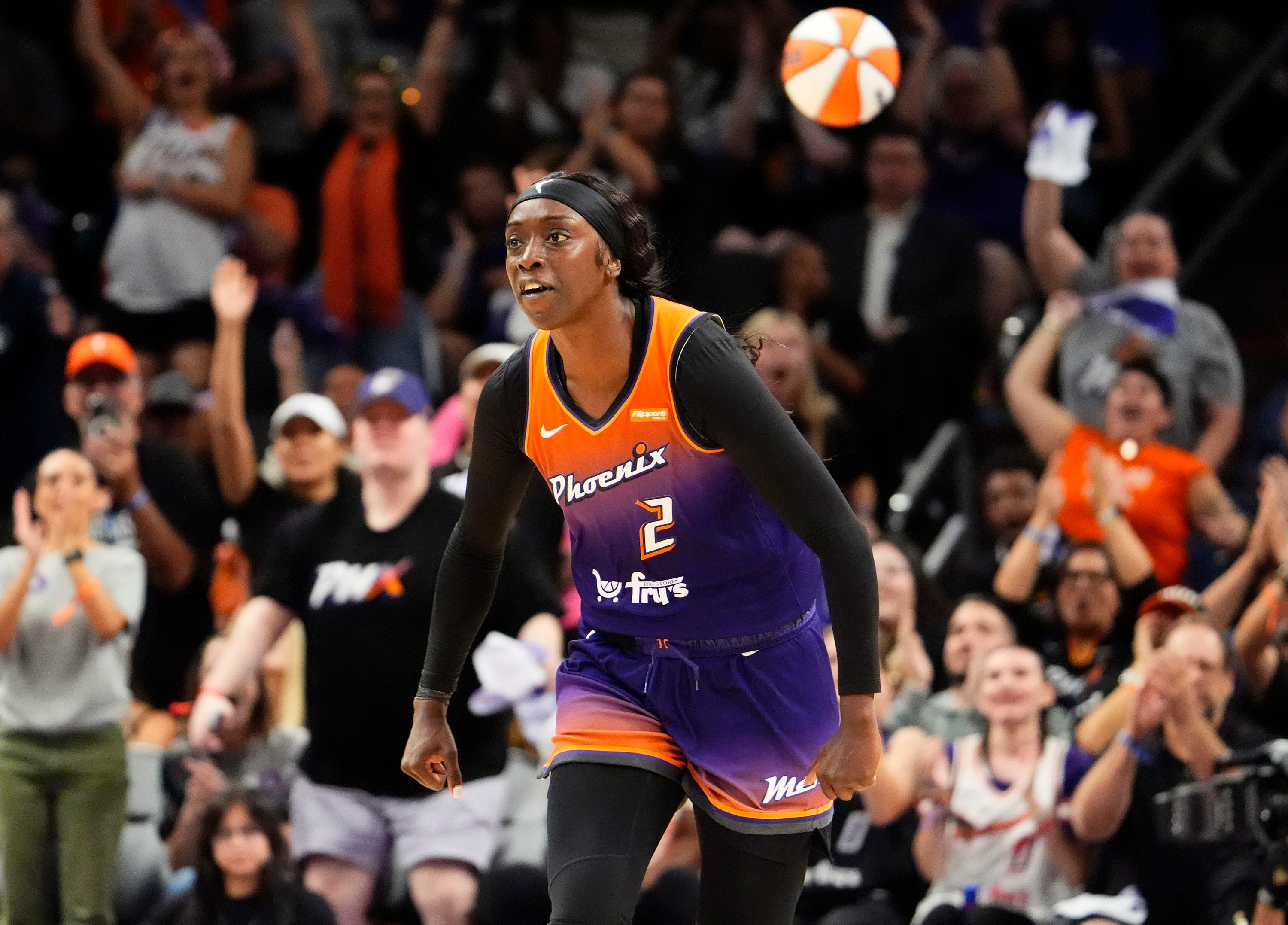 空砍30分！卡利亚-库珀22投12中砍下30分6板 最后时刻犯满离场