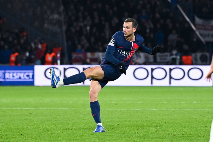 F-鲁伊斯：恩里克的到来让一切变得更好 我需要提升头球和抢断