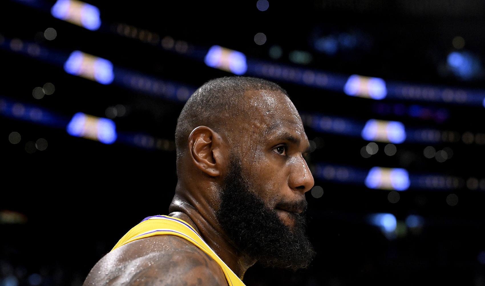 起诉詹姆斯球迷：詹姆斯的律师代表听到我的起诉理由时当场笑了