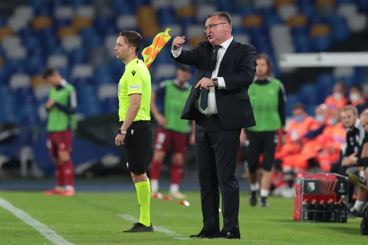 东体：米赫涅维奇接近国足帅位？足协等方面对此传闻保持沉默